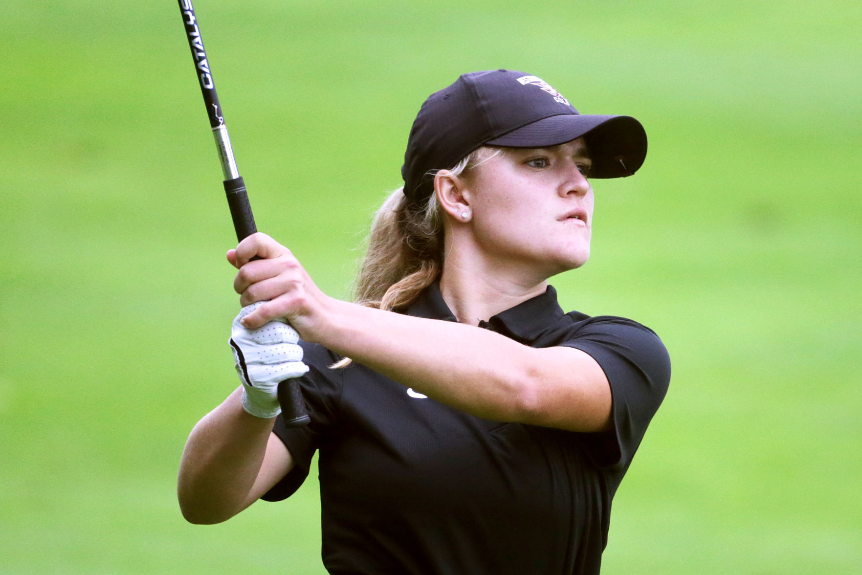 High school girls golf: Central wins WIAA Division-1 state team title